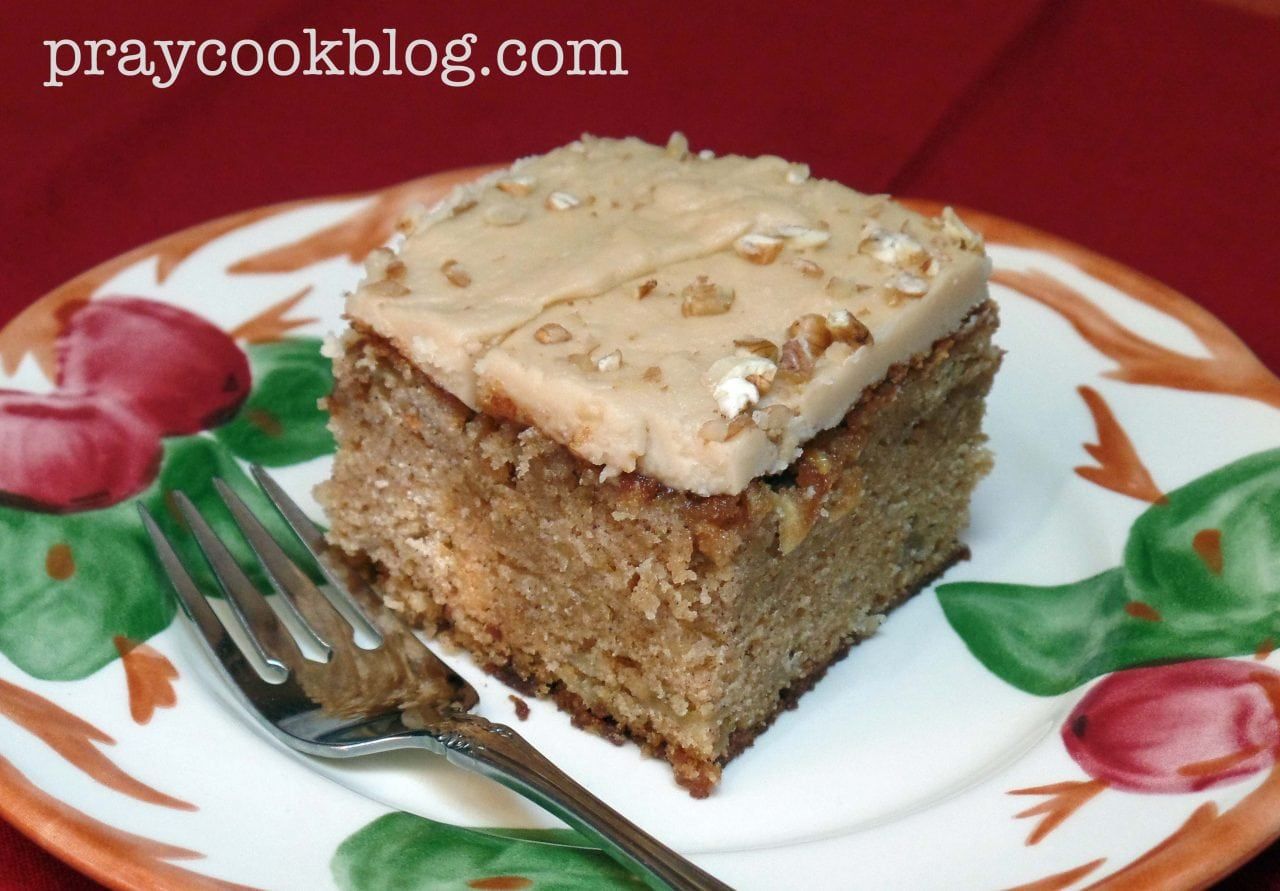 Apple Praline Cake
