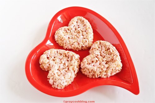 Valentine Krispies - For All The Loves In Your Life! - Pray Cook Blog