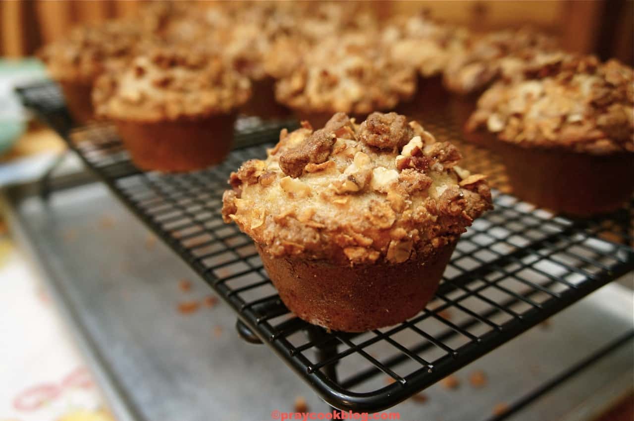 crunchy pecan muffins