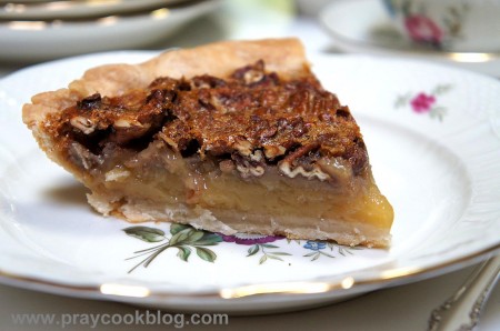 Pecan Caramel Pie single