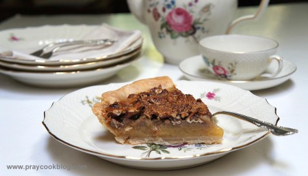 pecan pie plates tea set