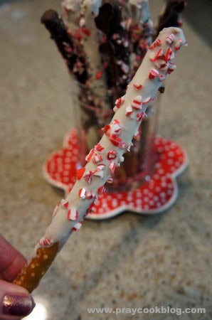 pretzel stick peppermint