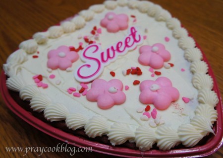 V Day Red Velvet Cake