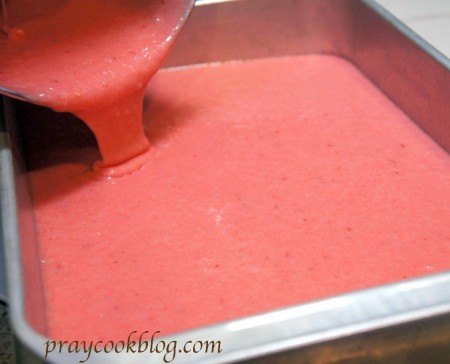 strawberry cake batter