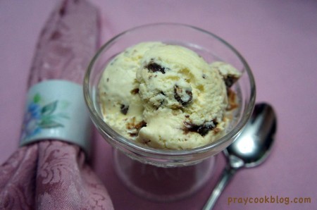 single scoop ice cream