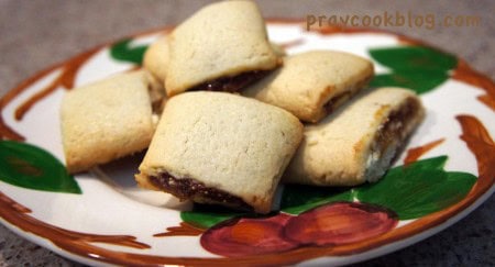 fig newton plateful