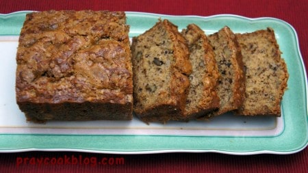 sliced banana bread