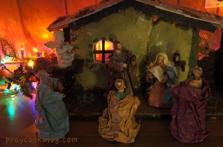 paper mache nativity 2