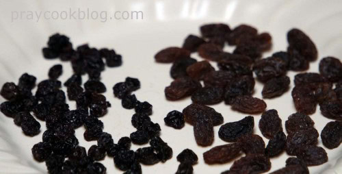 currants and raisins