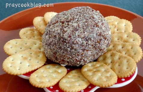 The First Cheese Balls Made with Organic Cheese