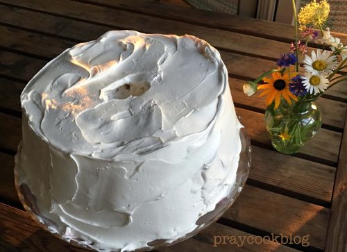 Frosted Ice Cream Cake flowers