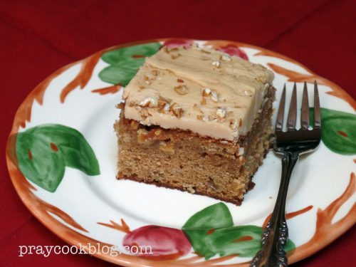 Apple Praline cake closeup